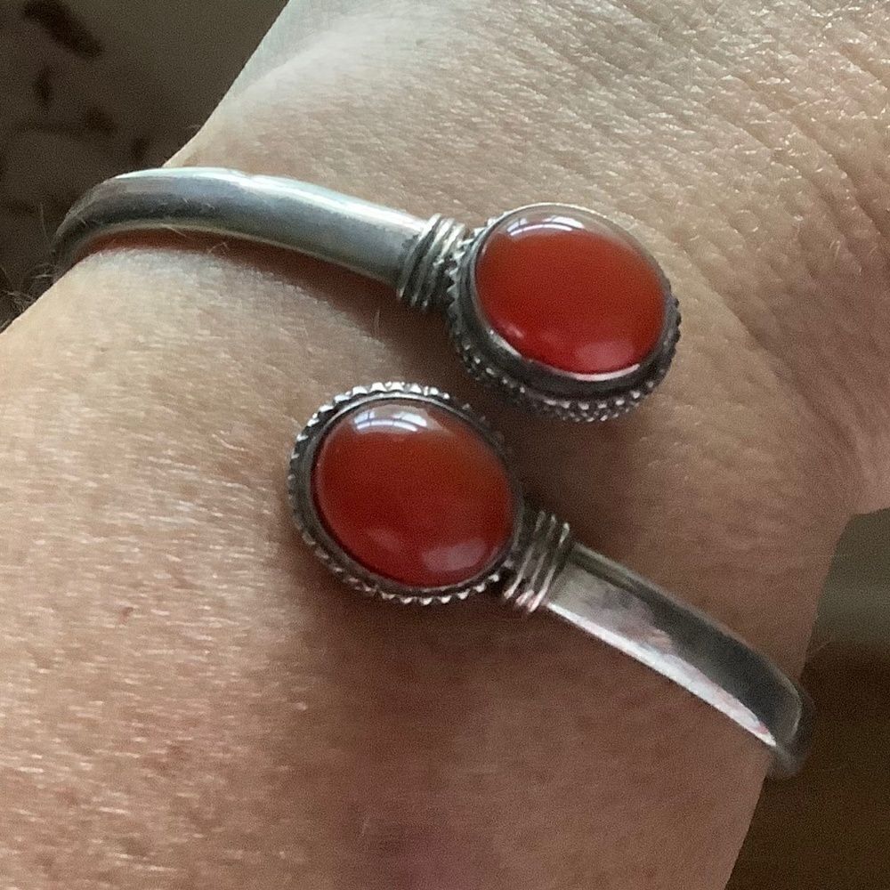 𝅺STERLING SILVER 925 RED CARNELIAN BANGLE WOMAN BRACELET​​